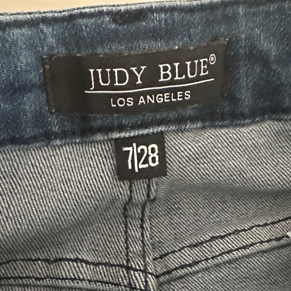 Judy Blue Classic Indigo Skinny Jeans